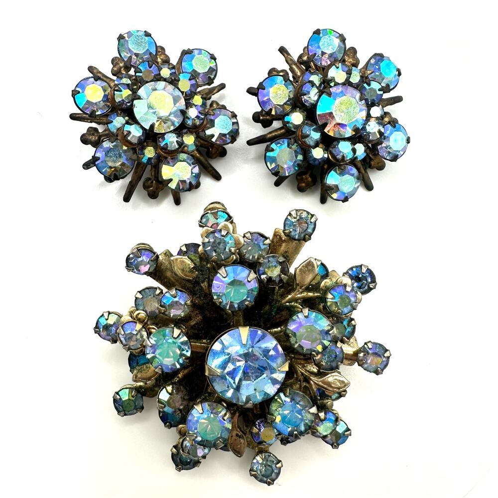 Vintage gold tone blue AB rhinestones starburst brooch clip on earrings